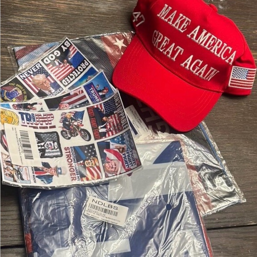 Red 'Make America Great Again' Cap Bundle